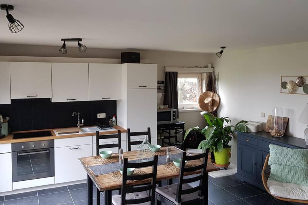 Appartement Isole, 1 Chambre Avec Terrasse Privee Ramillies Екстериор снимка